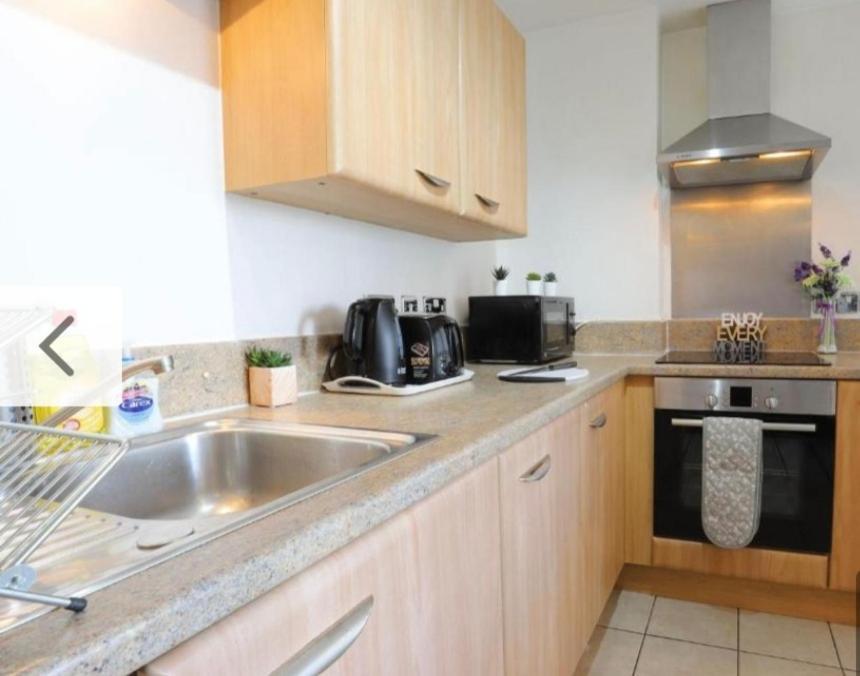 Parkview City Balcony Apartment With Self Checkin Birmingham Exterior photo